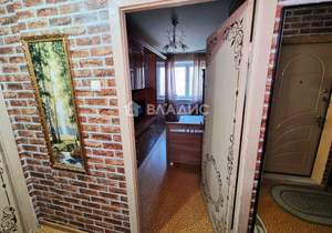4-к квартира, вторичка, 61м2, 5/5 этаж