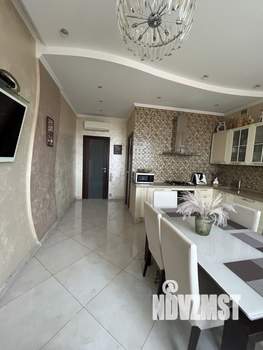 3-к квартира, вторичка, 137м2, 6/7 этаж