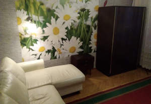 4-к квартира, вторичка, 79м2, 1/9 этаж