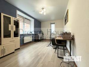 2-к квартира, вторичка, 65м2, 1/17 этаж