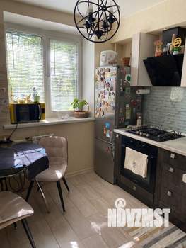 2-к квартира, вторичка, 44м2, 1/5 этаж