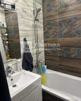 2-к квартира, вторичка, 52м2, 3/10 этаж