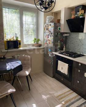 2-к квартира, вторичка, 44м2, 1/5 этаж