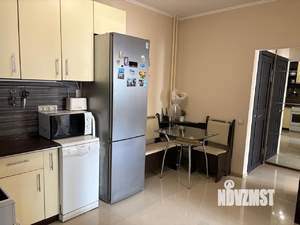 2-к квартира, вторичка, 56м2, 1/3 этаж