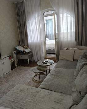 1-к квартира, вторичка, 52м2, 1/4 этаж