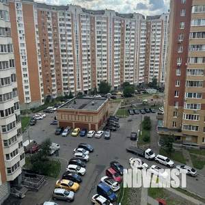 2-к квартира, вторичка, 76м2, 10/17 этаж