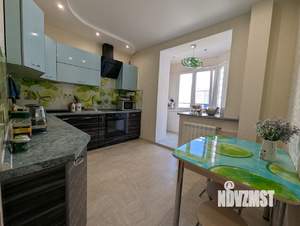 4-к квартира, вторичка, 98м2, 8/23 этаж