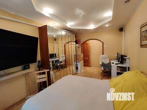 2-к квартира, вторичка, 42м2, 1/5 этаж