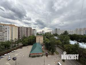 2-к квартира, вторичка, 63м2, 9/17 этаж