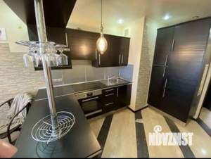 2-к квартира, вторичка, 60м2, 14/17 этаж