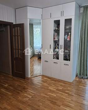 2-к квартира, вторичка, 64м2, 1/7 этаж