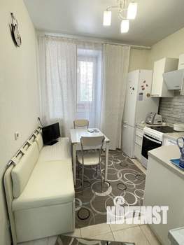 1-к квартира, вторичка, 30м2, 1/18 этаж