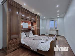 3-к квартира, вторичка, 74м2, 9/17 этаж