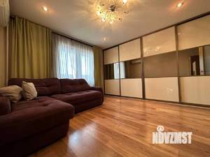 2-к квартира, вторичка, 58м2, 18/25 этаж
