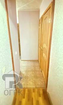 2-к квартира, вторичка, 42м2, 1/5 этаж