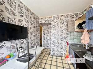 3-к квартира, вторичка, 63м2, 8/9 этаж