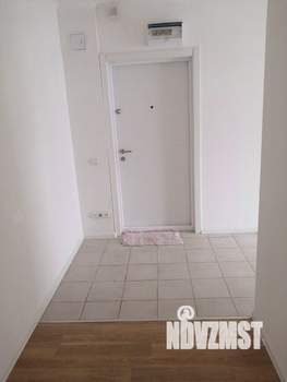 2-к квартира, вторичка, 63м2, 9/17 этаж