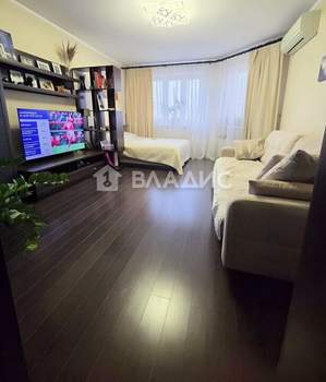 2-к квартира, вторичка, 60м2, 5/17 этаж
