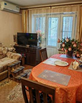 3-к квартира, вторичка, 58м2, 2/5 этаж