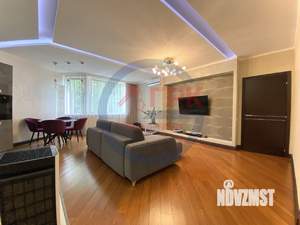 2-к квартира, вторичка, 75м2, 2/4 этаж