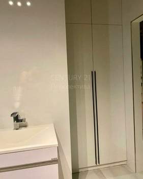 2-к квартира, вторичка, 73м2, 2/4 этаж