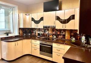 3-к квартира, вторичка, 85м2, 12/25 этаж