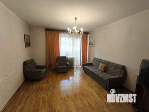 4-к квартира, вторичка, 75м2, 2/9 этаж