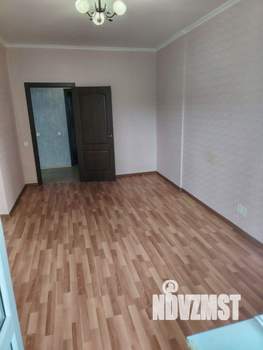 2-к квартира, вторичка, 57м2, 1/3 этаж