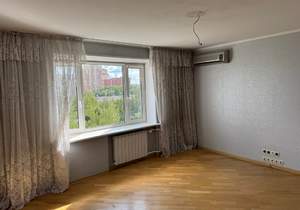 4-к квартира, вторичка, 73м2, 8/8 этаж