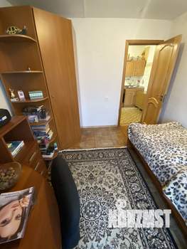 3-к квартира, вторичка, 55м2, 9/9 этаж