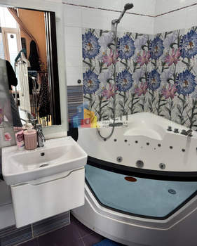 4-к квартира, вторичка, 101м2, 9/10 этаж