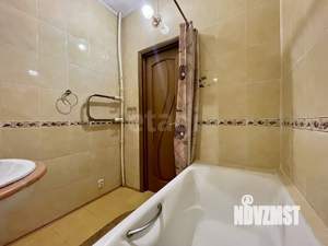2-к квартира, вторичка, 65м2, 2/17 этаж
