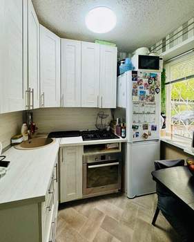 2-к квартира, вторичка, 48м2, 1/5 этаж