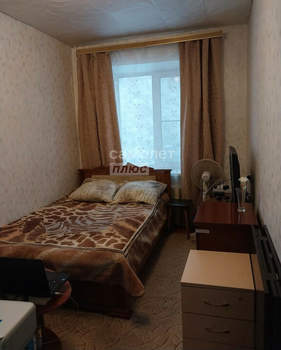 2-к квартира, вторичка, 42м2, 4/4 этаж
