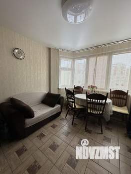 2-к квартира, вторичка, 60м2, 12/17 этаж