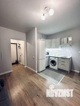 Студия квартира, вторичка, 25м2, 20/21 этаж