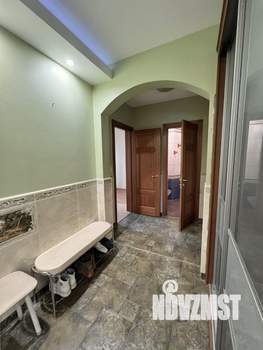 4-к квартира, вторичка, 103м2, 7/9 этаж