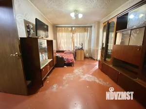 3-к квартира, вторичка, 55м2, 1/5 этаж