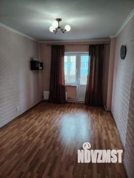 2-к квартира, вторичка, 57м2, 1/3 этаж