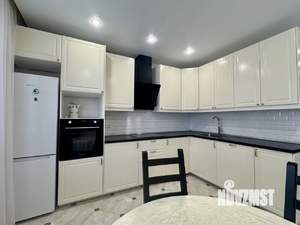 2-к квартира, вторичка, 63м2, 7/25 этаж