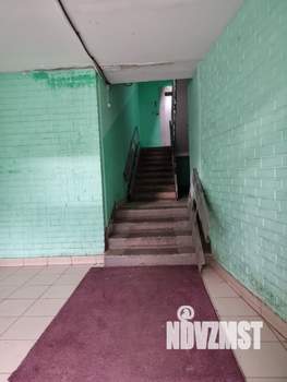 4-к квартира, вторичка, 65м2, 8/9 этаж
