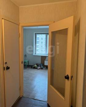 2-к квартира, вторичка, 52м2, 9/10 этаж
