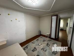 2-к квартира, вторичка, 42м2, 1/5 этаж