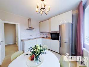 2-к квартира, вторичка, 66м2, 5/17 этаж