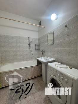 2-к квартира, вторичка, 55м2, 3/17 этаж