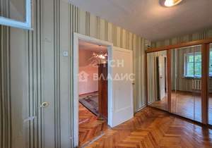 2-к квартира, вторичка, 43м2, 1/5 этаж