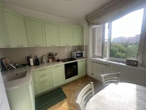 3-к квартира, вторичка, 70м2, 6/15 этаж