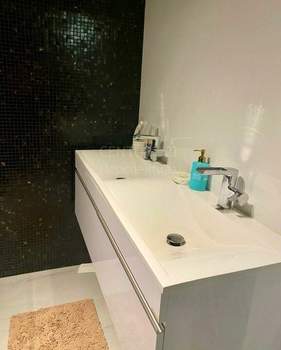 2-к квартира, вторичка, 73м2, 2/4 этаж