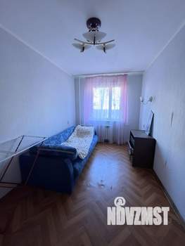 3-к квартира, вторичка, 56м2, 1/9 этаж