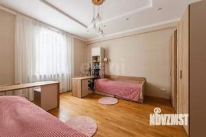 3-к квартира, вторичка, 79м2, 1/3 этаж